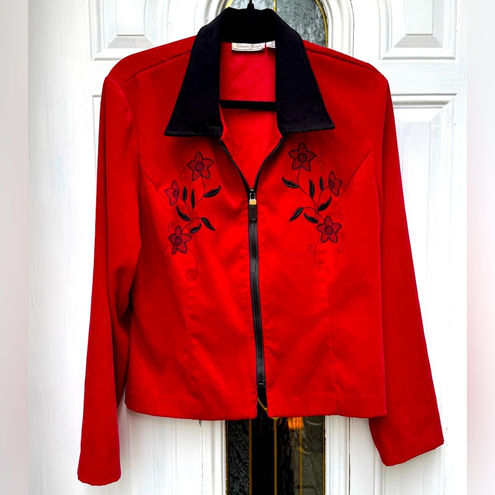 Dawn Joy Red Zip Up w Black Floral Embroidery Jacket womens size 13/14